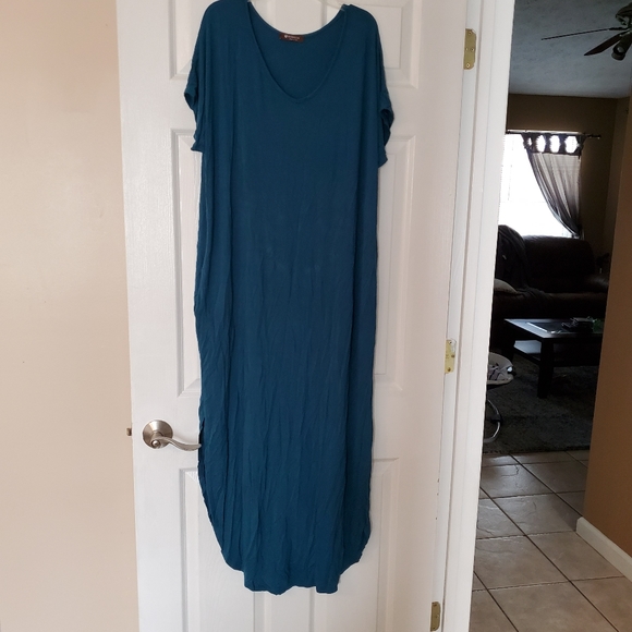 bombom Dresses & Skirts - Maxi dress